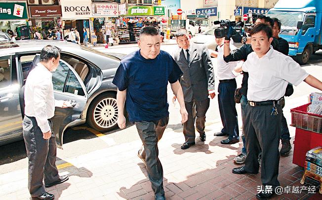 自毁“港股*击狙**手”恒大浮亏59亿不离弃大刘和徐老板是“真爱”