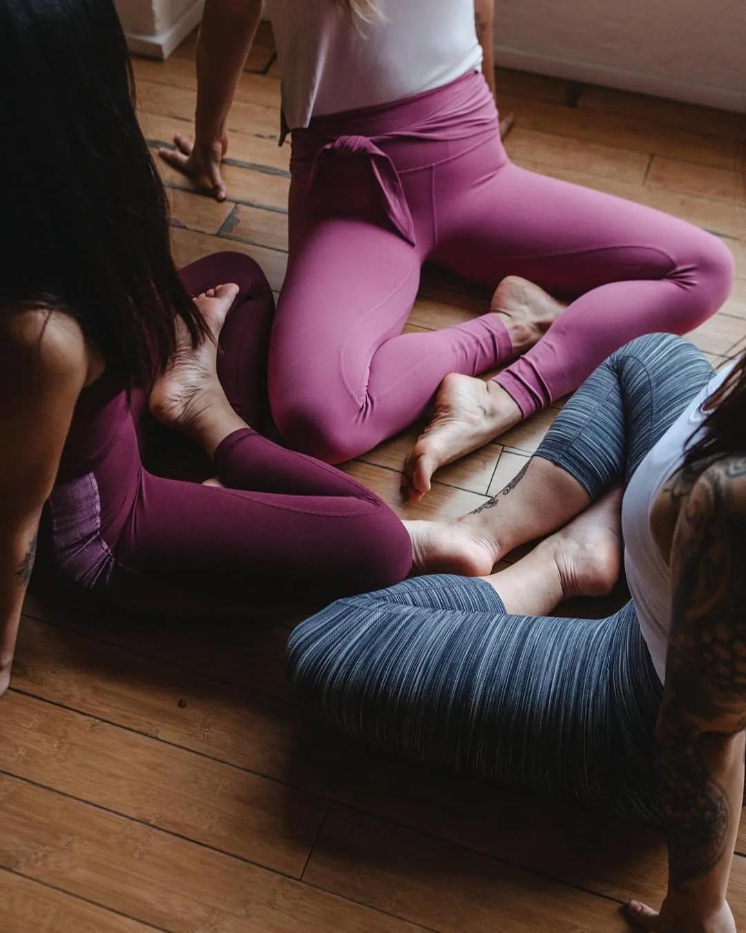 睡裤的正反面怎么区分,睡裤的正反面区分技巧