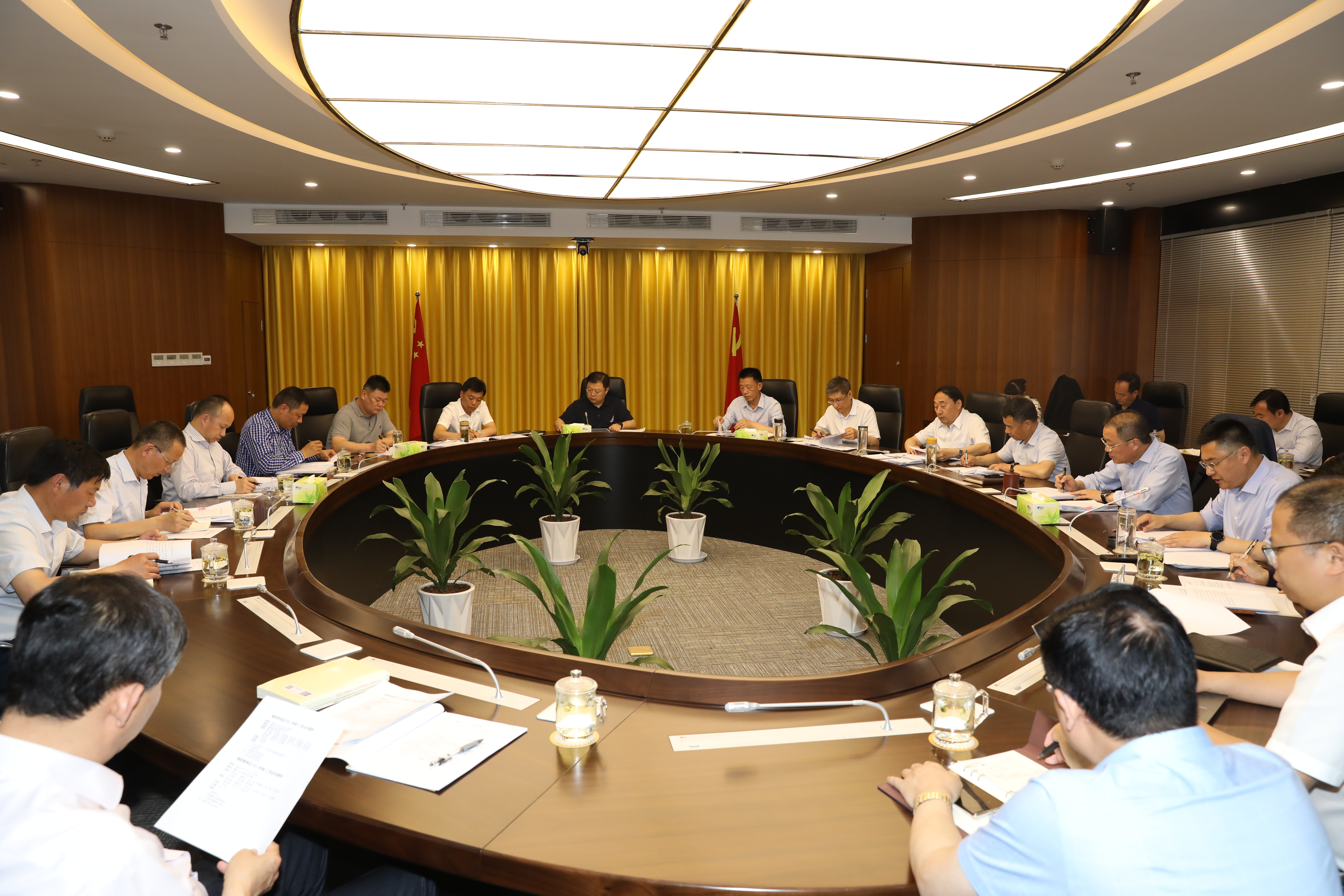 银宝集团企业运营部,银宝集团简介