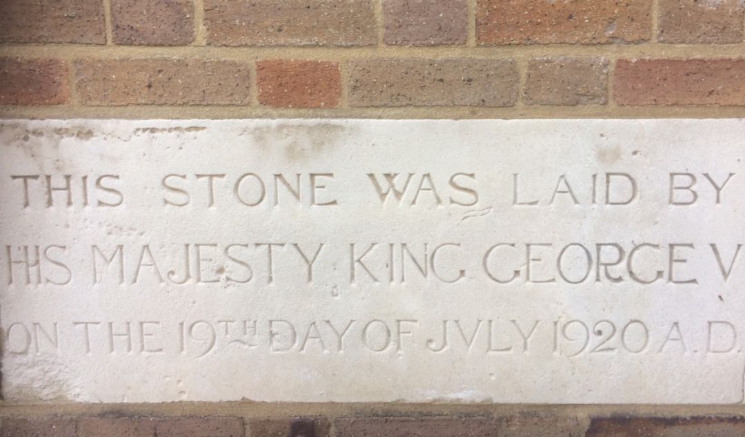 英国哪所大学靠海边,英国海边大学