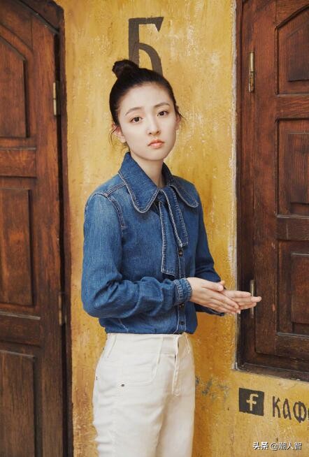 明星秋天穿衣搭配图鉴,明星秋天穿搭外套