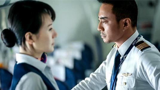 张涵予饰演的硬汉形象,张涵予从幕后配音到影帝