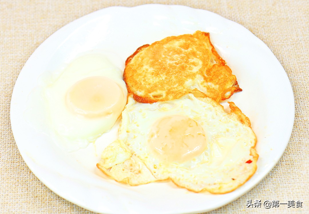 电磁炉荷包蛋怎么煎不粘锅又不散,煎荷包蛋不易破的窍门