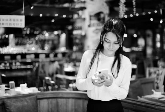 草根励志电影完整版,电影草根英雄传完整版