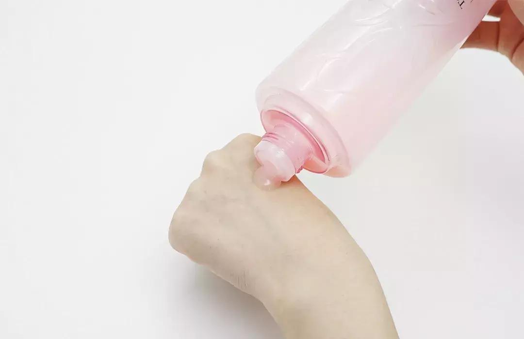 流金水紫苏水神仙水,美白大牌化妆水测评