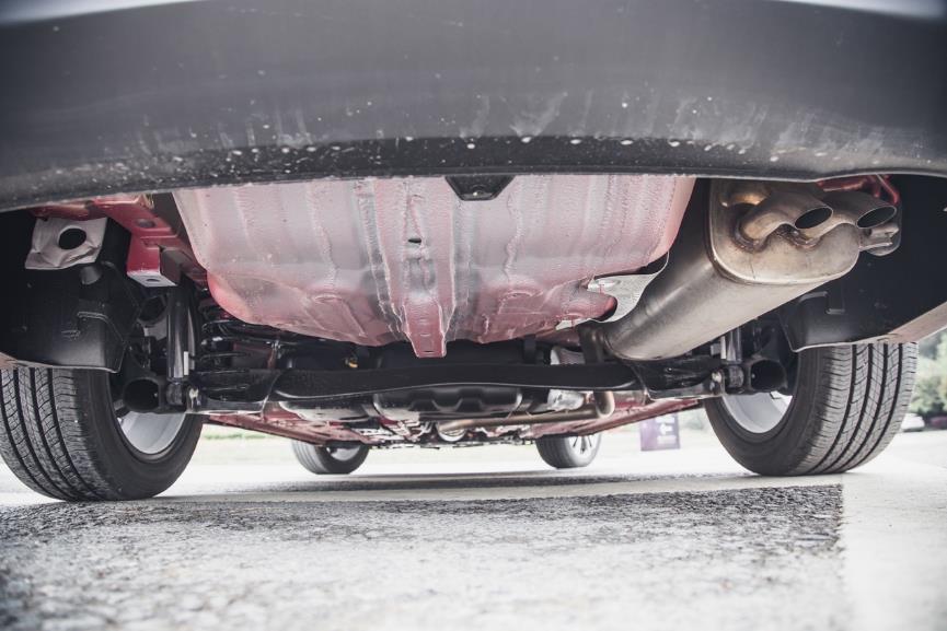 宝马f20评价,逸动plus高速稳定性怎么样