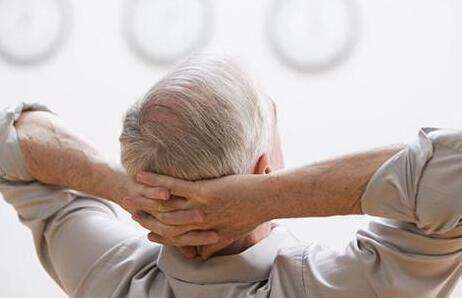 老年人80岁失眠睡不着最简单办法,老年人失眠严重该如何用中药治疗