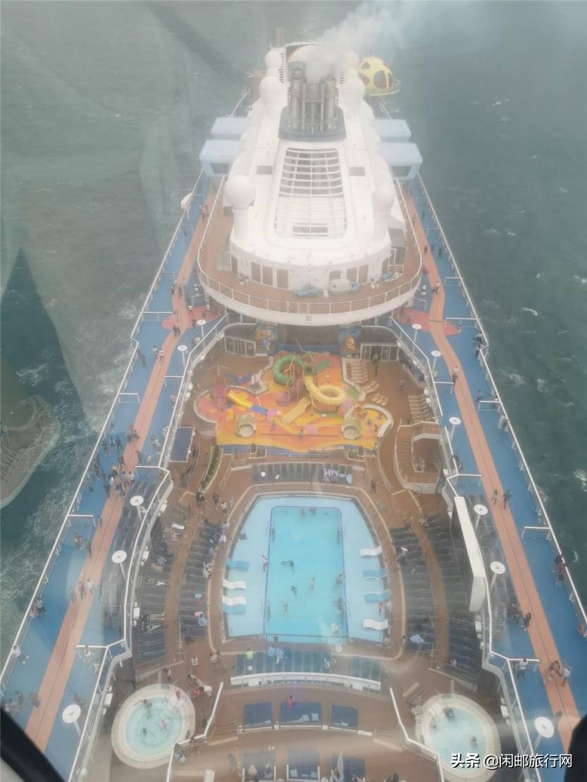 赶在台风来临前，赴一场霓虹之旅皇家加勒比光谱号游轮游记攻略