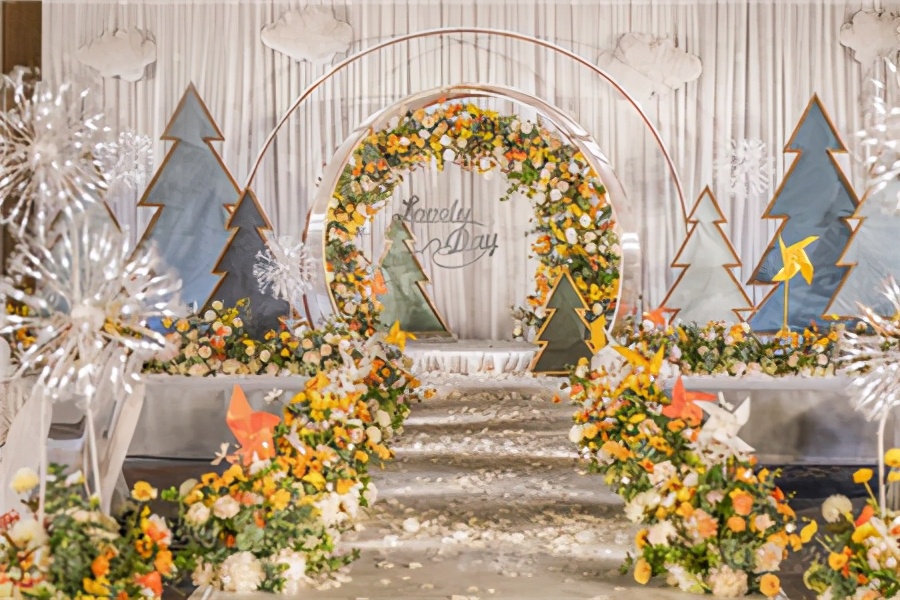 婚礼色调搭配出高级感,新中式婚礼布置配色灵感