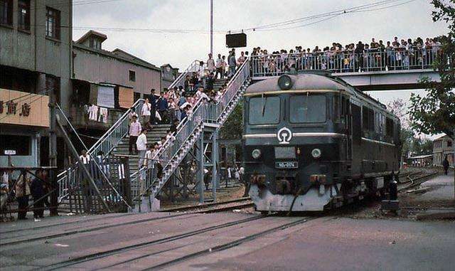 销量下降的原因有哪些,腕表销量下滑