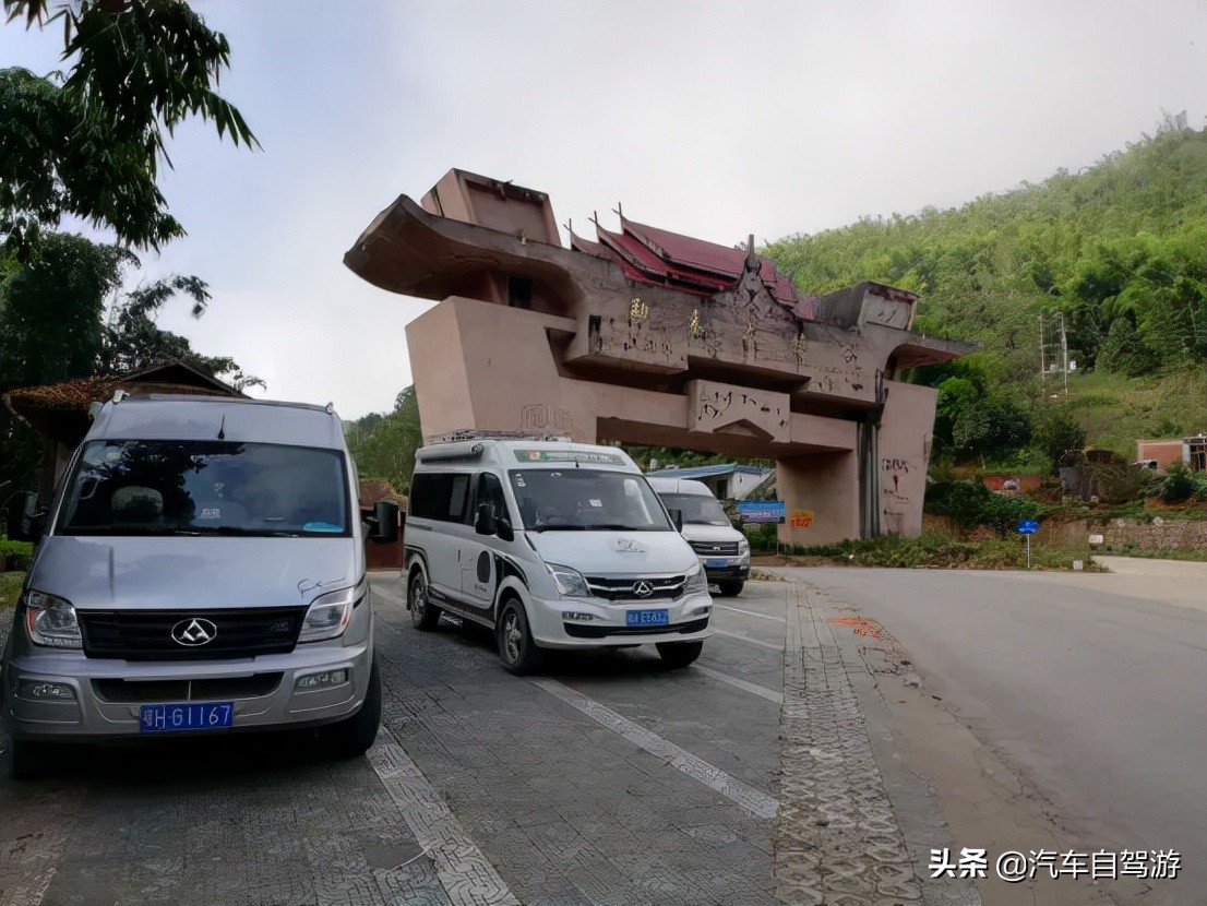 太阳能房车改装效果图,房车自驾游改装最佳方案