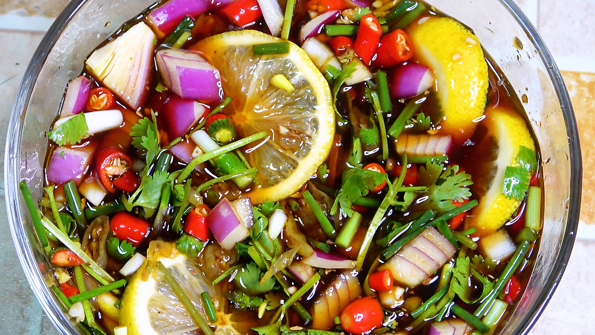 鸡爪去骨新方法,一根牙签就搞定,简单快速又完整,真实用