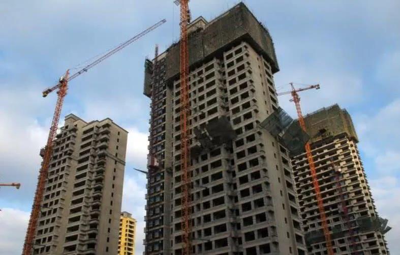 住一层等于住地下室？不要让精明的开发商忽悠，万科楼盘大揭秘