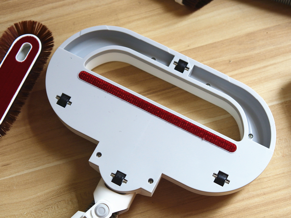 老表买了个小米有品上299的:德尔玛环吸背式吸尘器