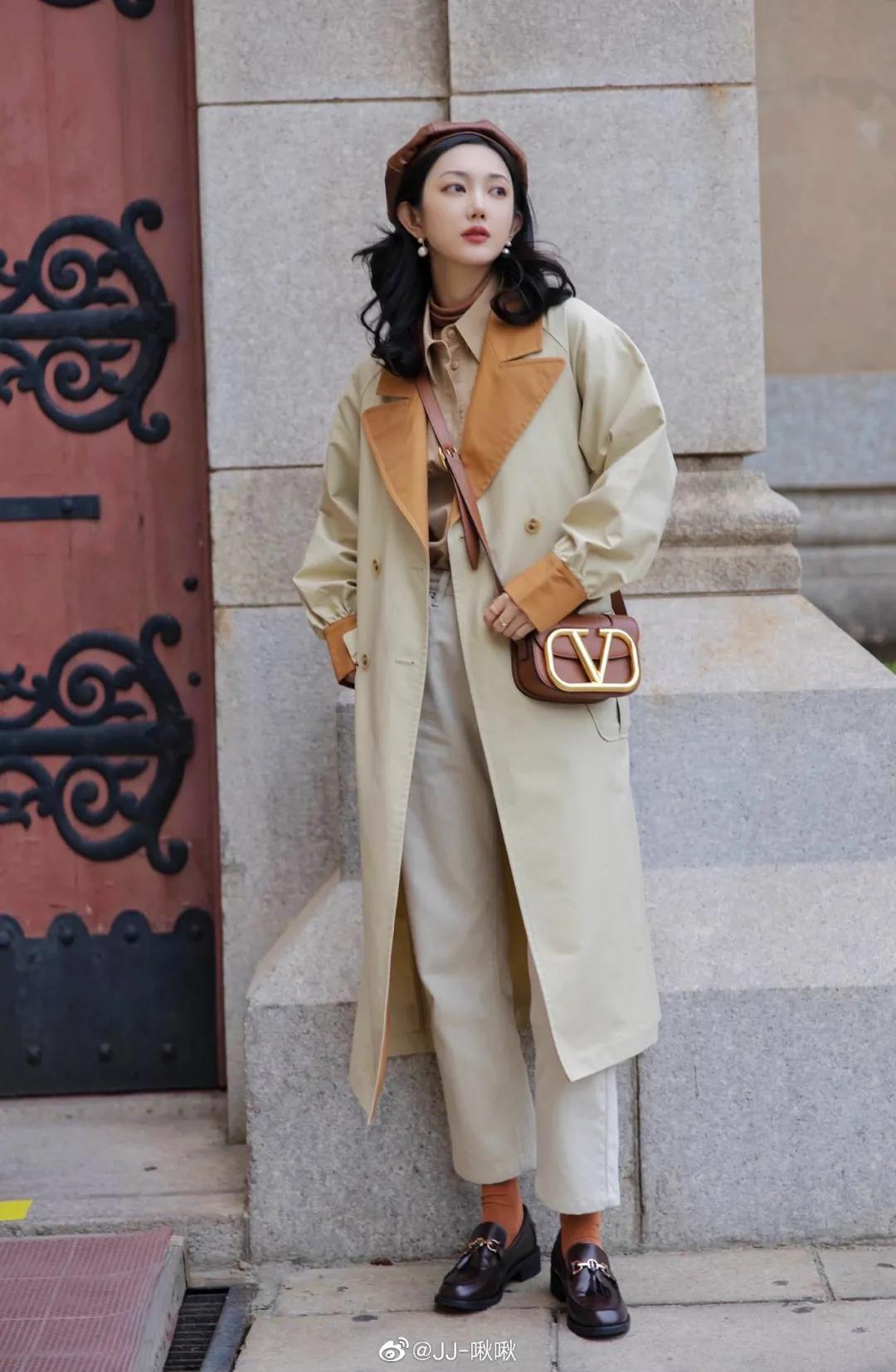 大冬天别露脚踝今年流行怎么穿,秋冬不要再露脚踝了