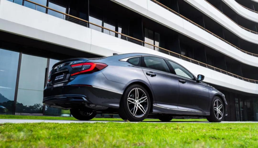 2022款雅阁1.5t豪华版试驾视频,新款广汽本田雅阁测评