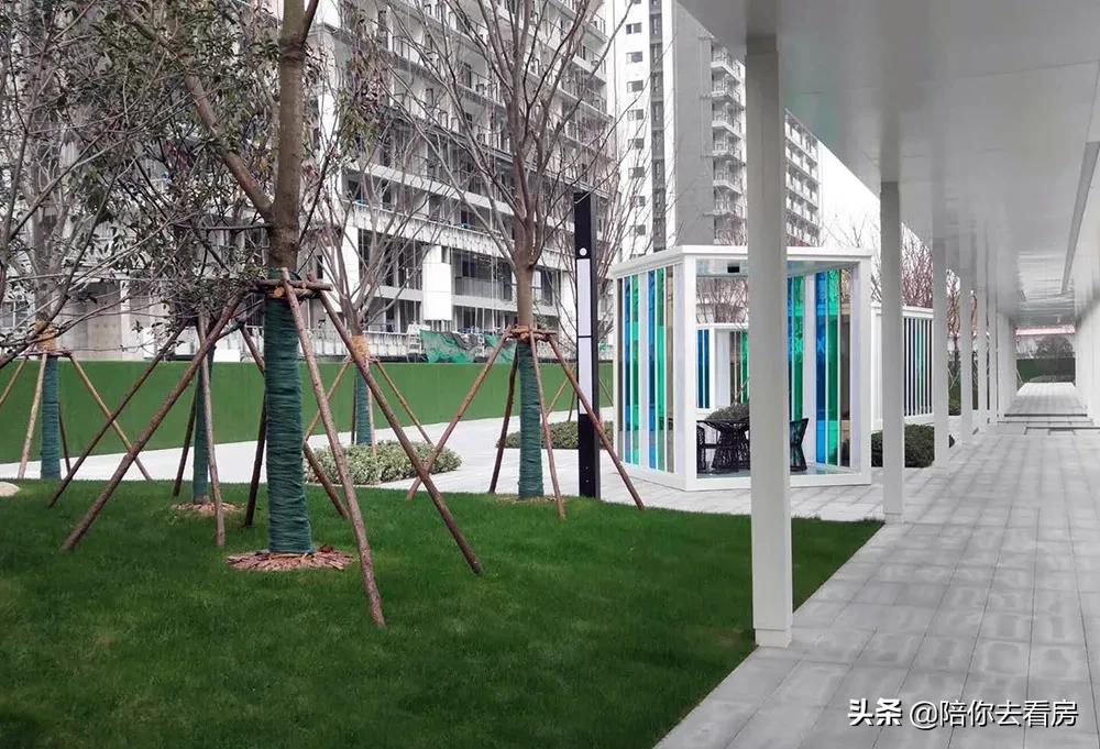 一个地市来的小开发商,打了所有大牌房企的脸