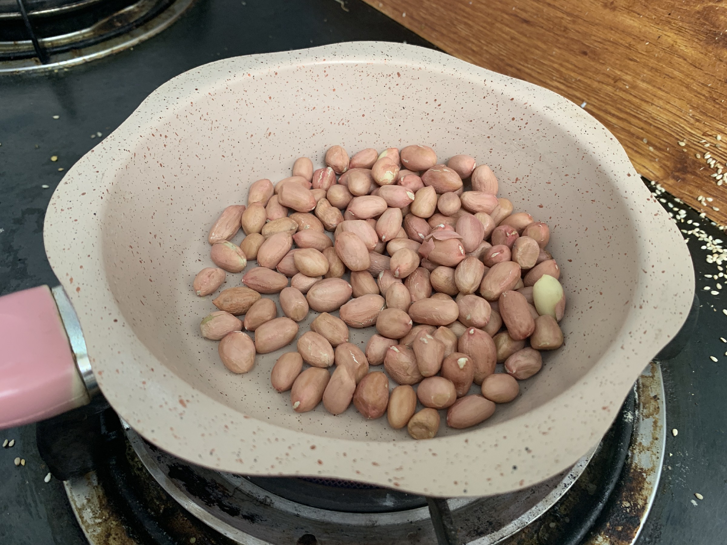 想吃芝麻酱不用买,如何做芝麻酱不用加酵母粉