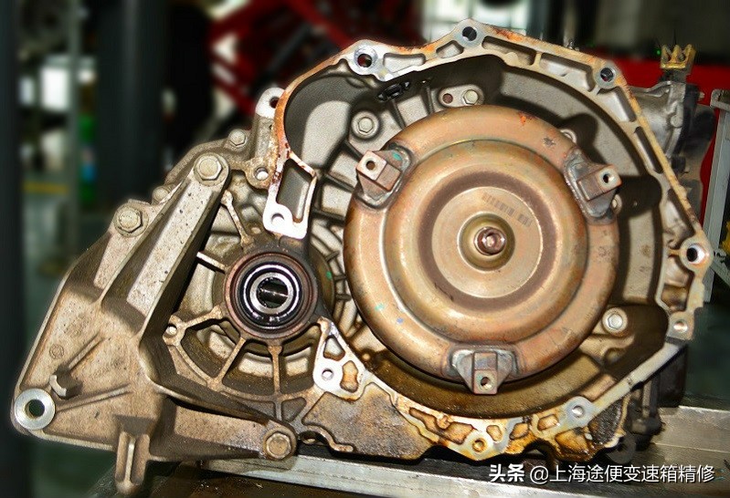 别克君威挂挡突然空转不走,君威变速箱起步打滑是怎么回事