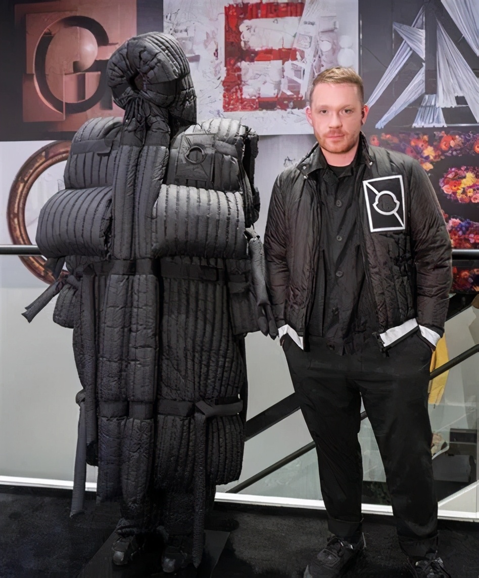 moncler羽绒服真的好吗,明星人手一件的羽绒服