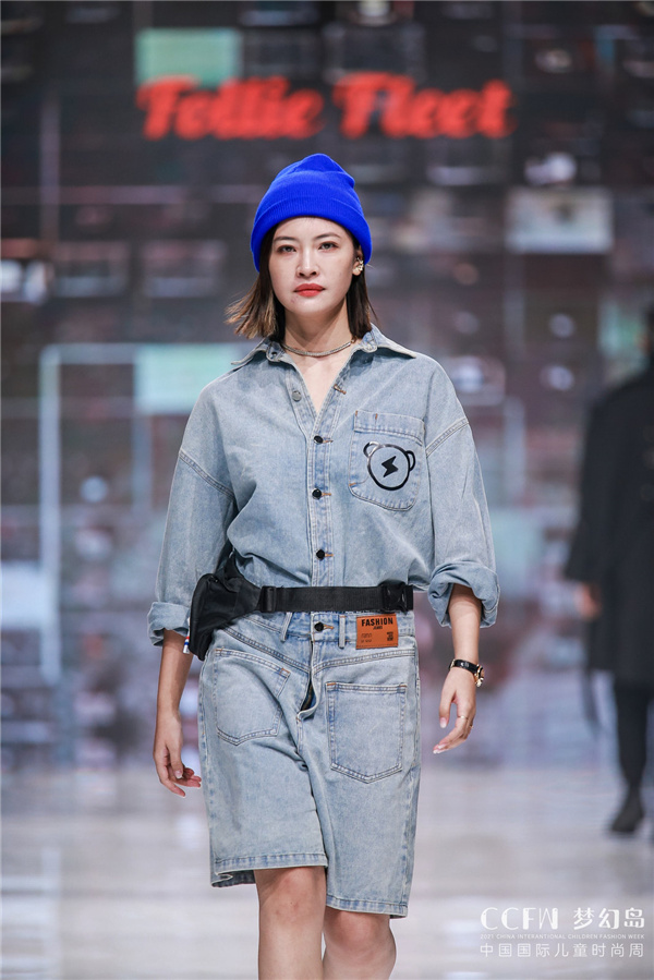 机能潮宠——FOLLIEFLEETX中国好声音联名时装秀