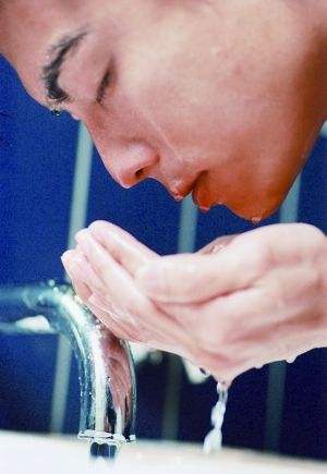 宝宝感冒了鼻子不通气小妙招,感冒后期鼻子不通气鼻涕粘稠