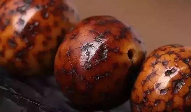 文玩手串怎么快速包浆,文玩包浆小技巧