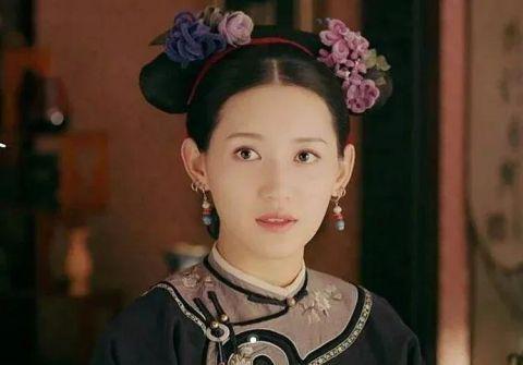 乾隆把格格嫁给丰绅殷德,乾隆生育的第一个孩子