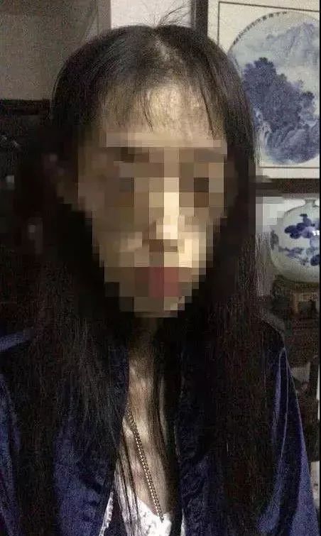 被网红*规则潜**榨干的女神：这不是性感，这是有病