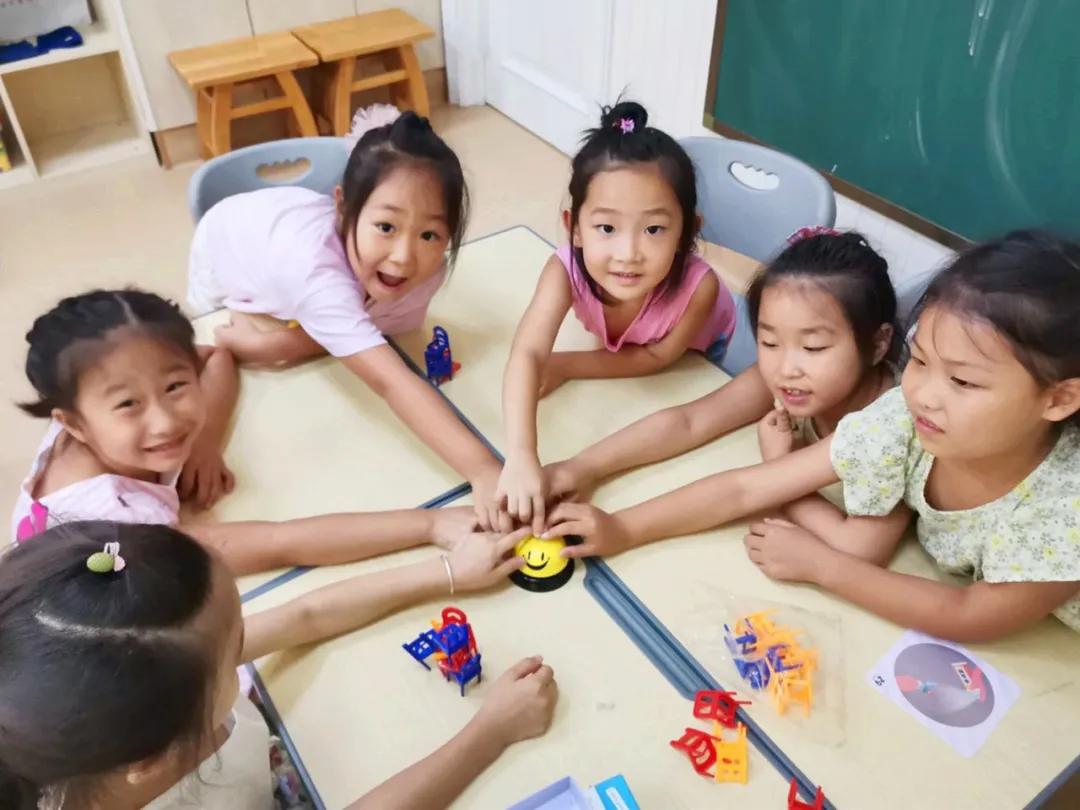 守护安全成长幼儿园教育活动,幼儿园安全课这些地方要当心