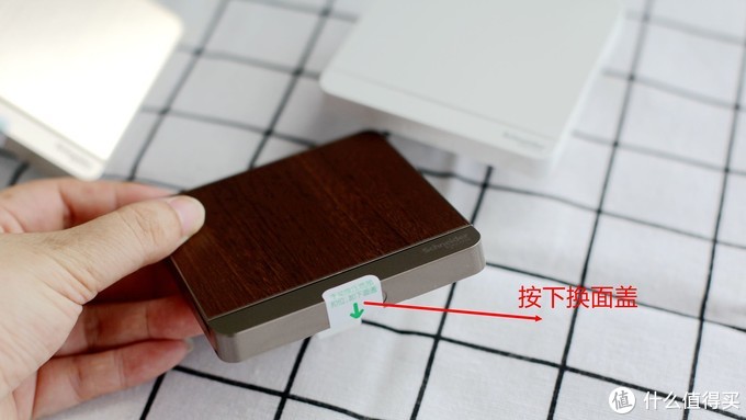 施耐德皓呈系列小夜灯现场效果,施耐德颜值开关插座