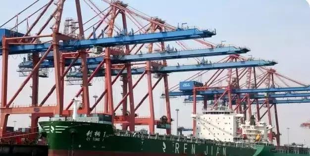 借壳三年，业绩空空，违规担保20.73亿，泉州现代船王怎么了？