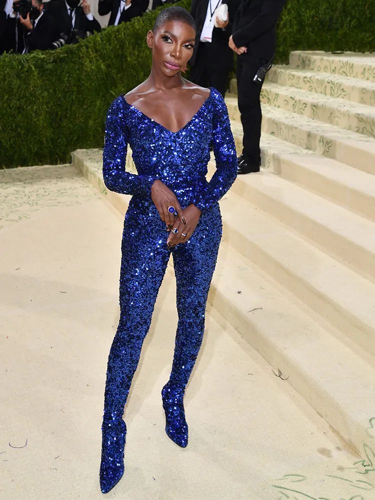 谷爱凌metgala红毯2021,红毯经典造型metgala