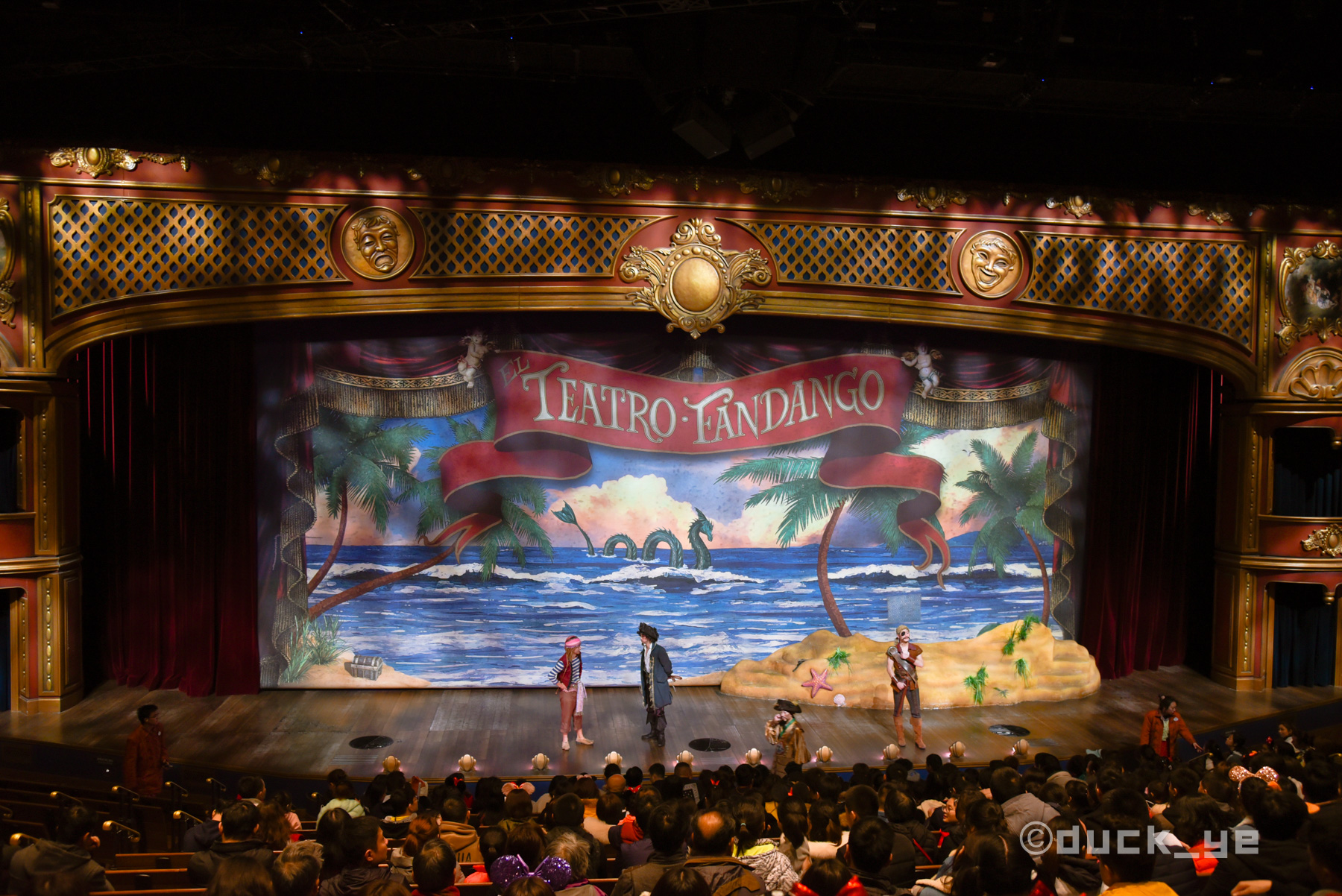 收好这篇攻略，佛系夫妻带你玩转上海迪士尼，选对时间至关重要