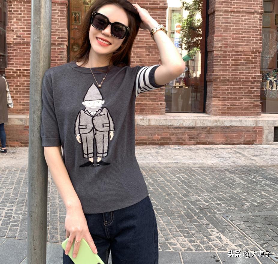 有的t恤特显壮,有一件百搭的t恤
