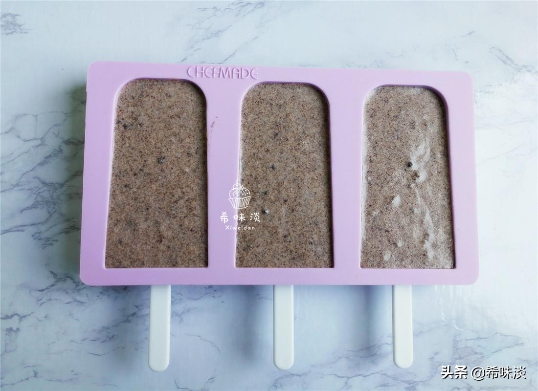 饼干吃不完怎么做美食,饼干雪糕简单又好吃