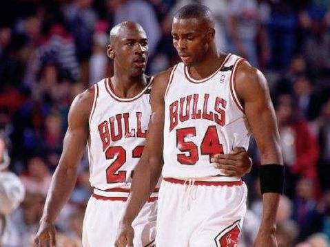 乔丹3000万年薪特例,乔丹不可思议的瞬间