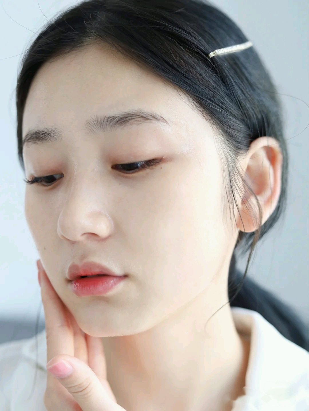 sk2小红瓶精华适合油痘肌吗,sk2大红瓶面霜干皮适合哪一款