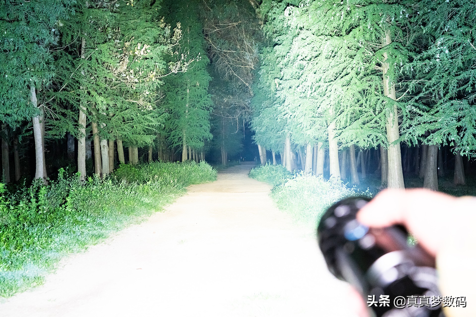 强光手电测评40个灯珠,强光手电评测推荐