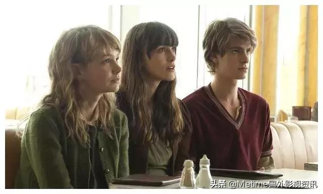 跟星际穿越差不多类型的科幻电影,7-12岁儿童必看十部电影科幻