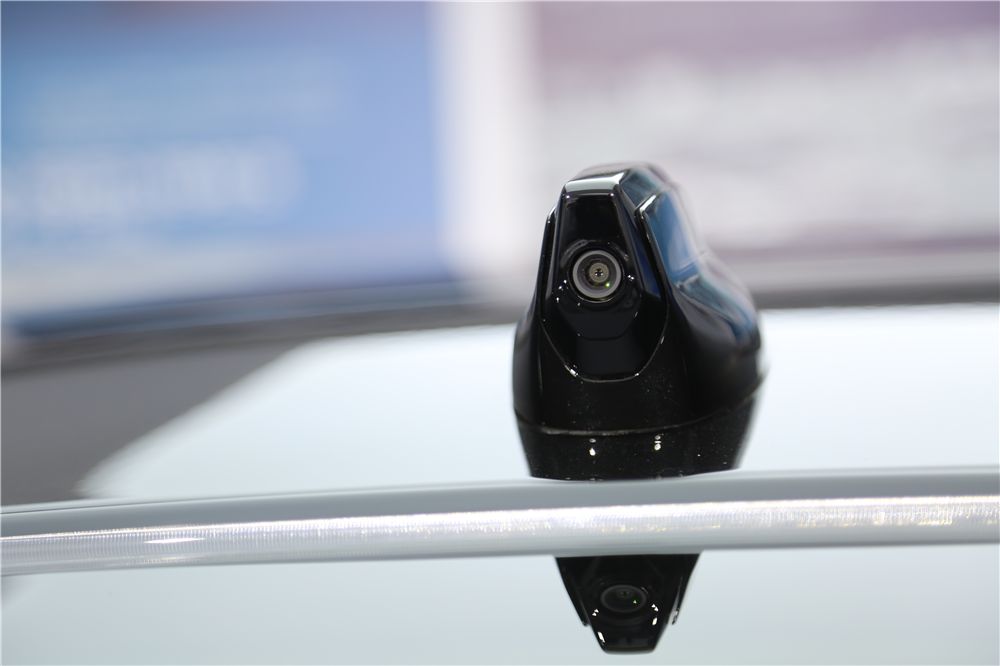 昆明秋名山弯道超车小试捷豹xel,彩云之巅抢先试驾全新捷豹xel