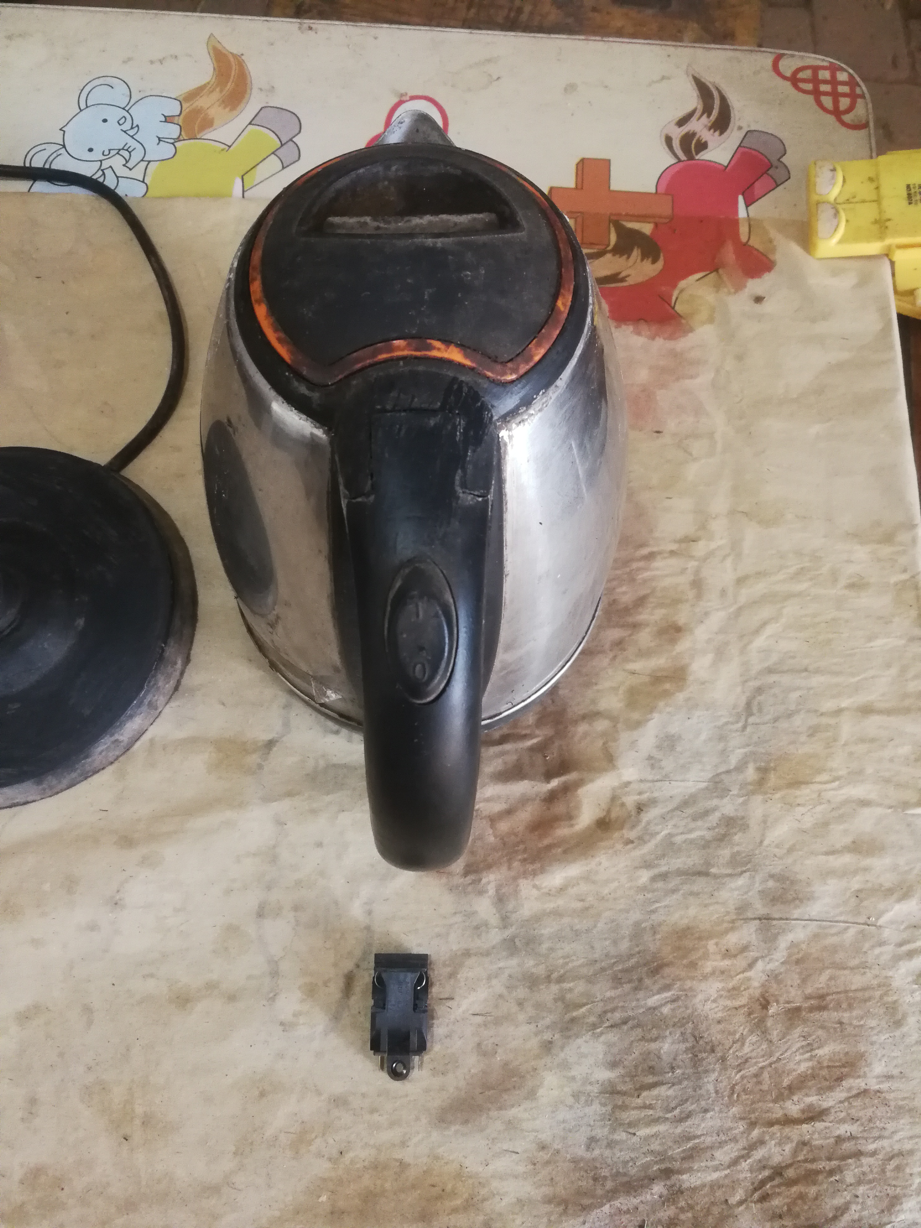 大电热水壶的常见故障及修理方法,电热水壶常见故障及解决方法图解