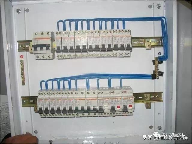 配电箱一键启停的接线方法,家用配电箱各分路怎么接线