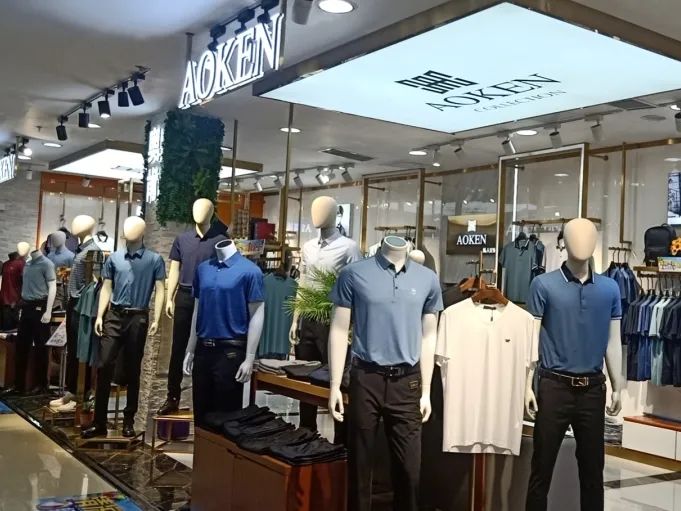 鍏竴鐧捐揣澶фゼ鏄ユ,鍏竴鐧捐揣澶фゼ搴楀簡