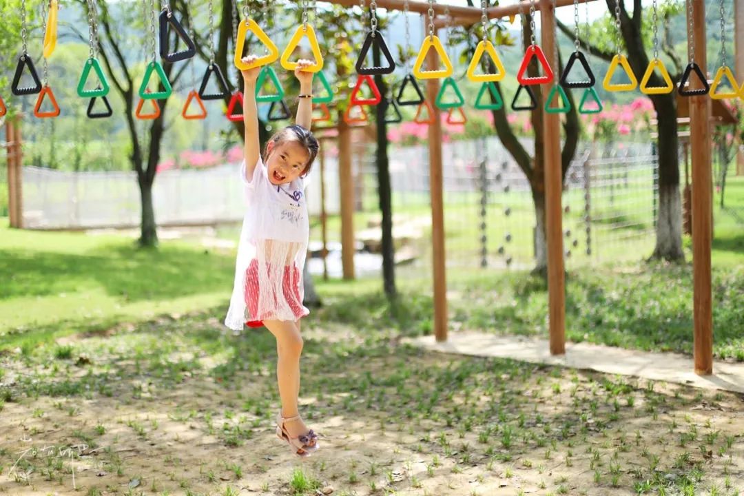 房车露营旅行推荐,自驾出游露营野炊房车营地