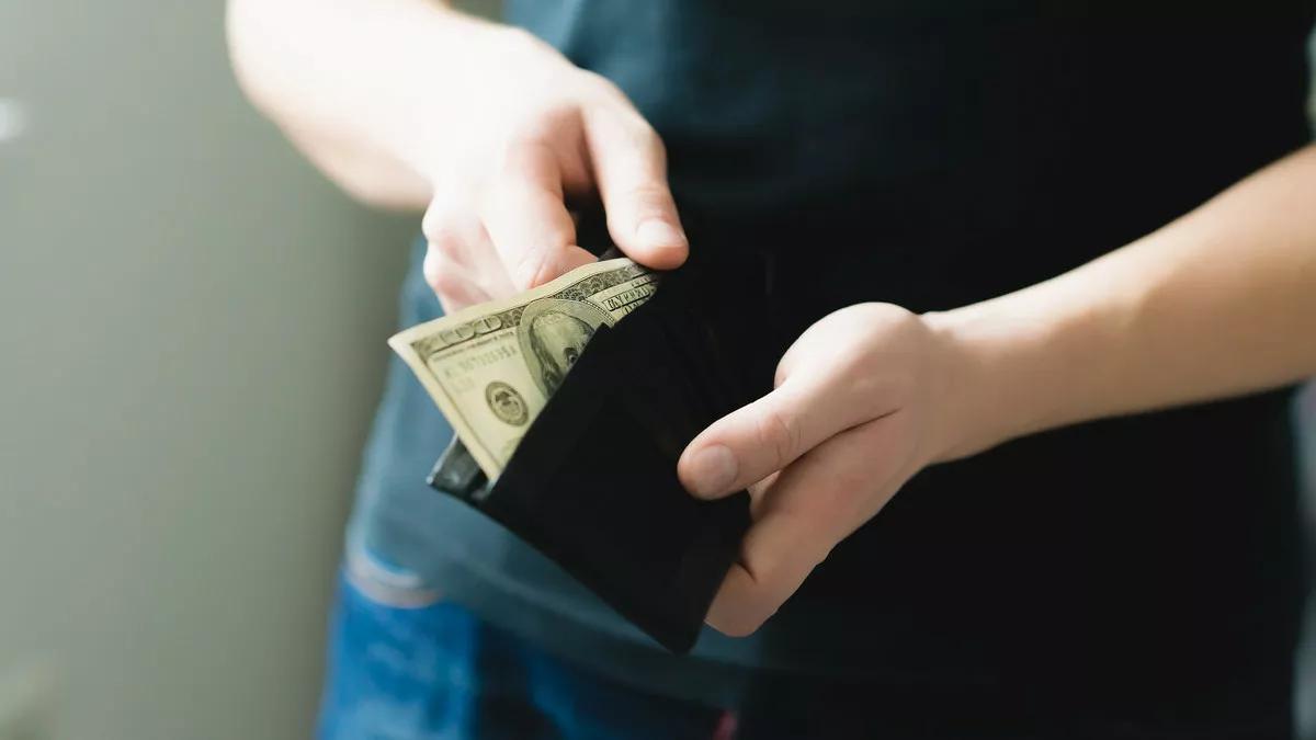 男朋友说付不起彩礼该怎么办,如果你男朋友给不起彩礼怎么办