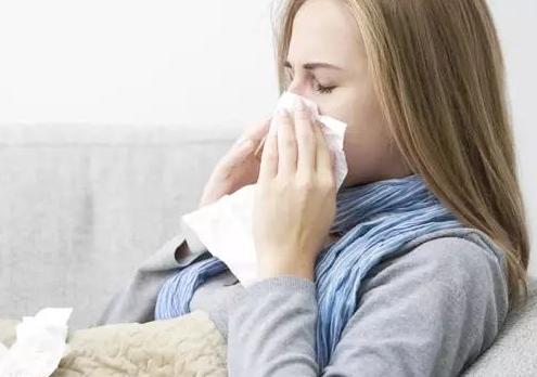 眼药水治鼻炎小妙招,治鼻炎最有效的方法吹风机