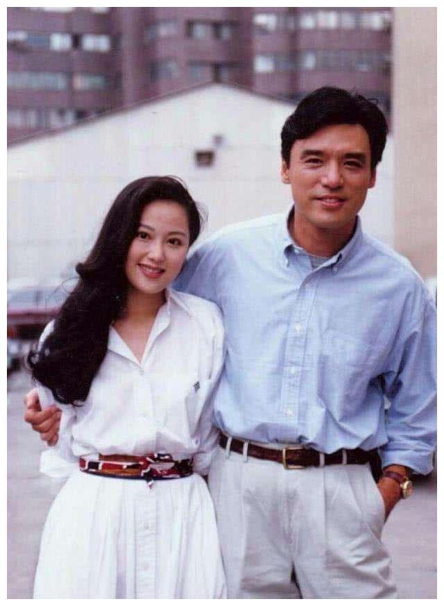 曾经亿万富豪破产娶了4个老婆,曾经负债几百万的女人