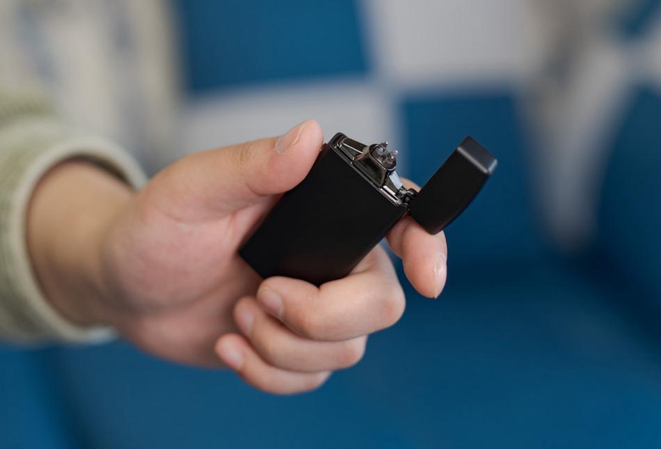 极蜂电弧充电打火机怎么用,电弧充电打火机