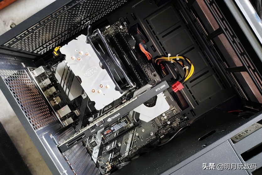 电脑无故重启是固态硬盘坏了吗,电脑无故重启是硬盘坏了么